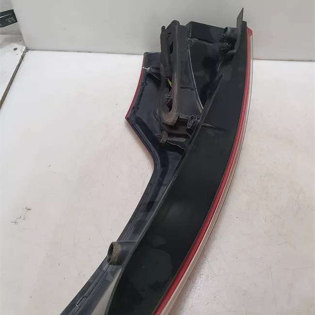 Fanale posteriore sinistro