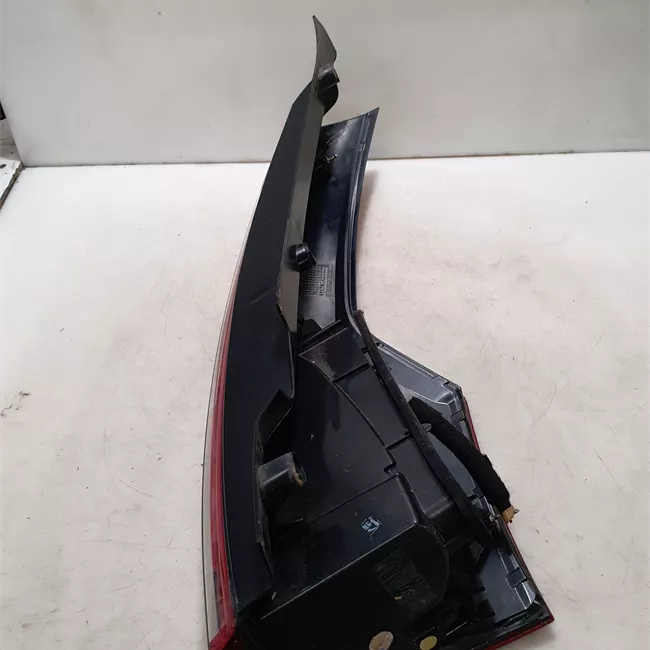 Fanale posteriore sinistro