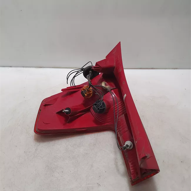 Fanale posteriore sinistro