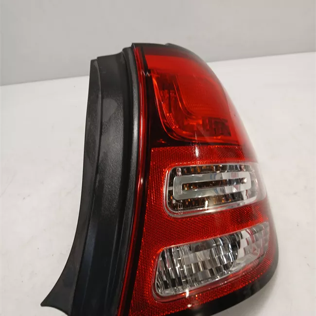 Fanale posteriore destro