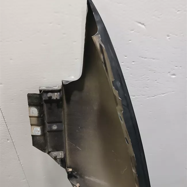 Parafango anteriore destro