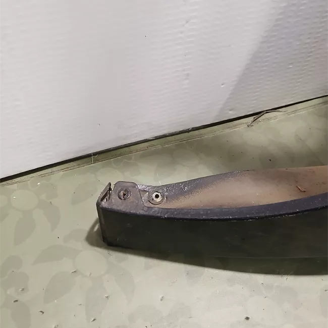 Parafango anteriore destro