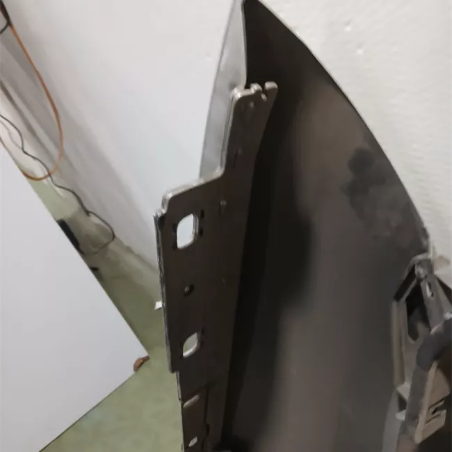 Parafango anteriore sinistro primer