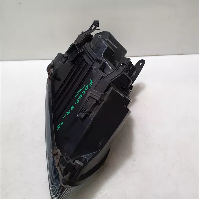 Proiettore sinistro con cornice finitura nera