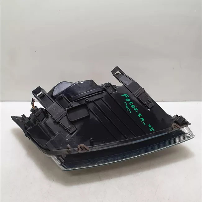 Proiettore sinistro con cornice finitura nera