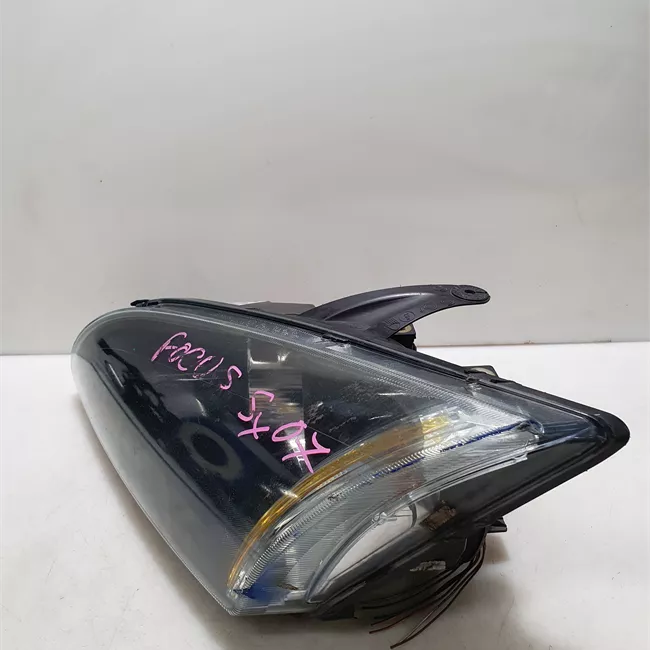 Proiettore sinistro con cornice finitura nera