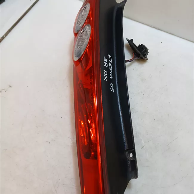 Fanale posteriore destro