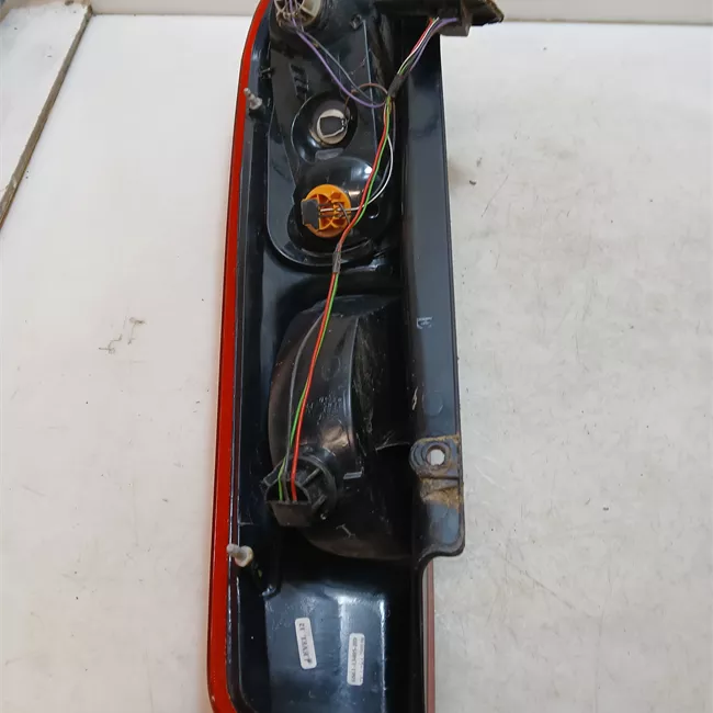 Fanale posteriore sinistro