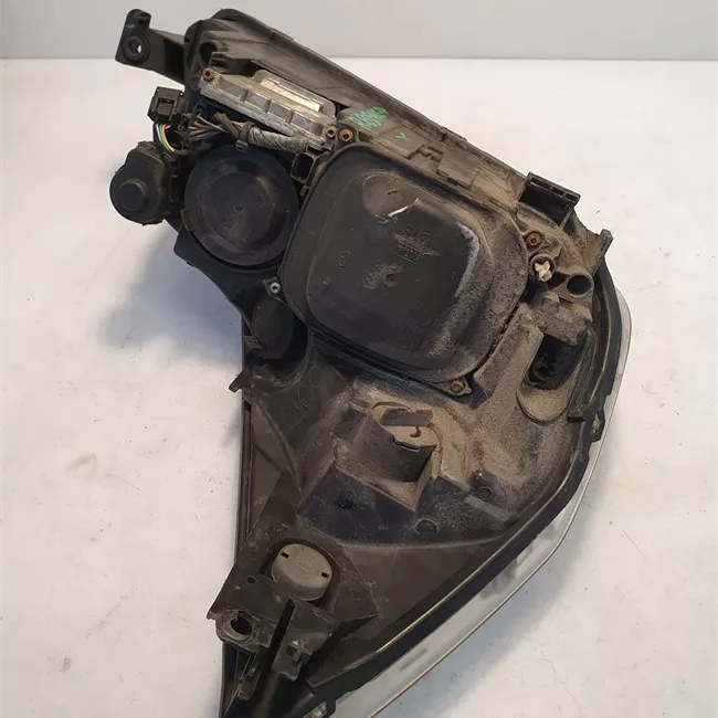 Proiettore sinistro Xenon