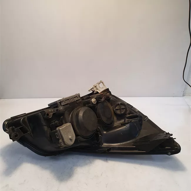 Proiettore sinistro xenon