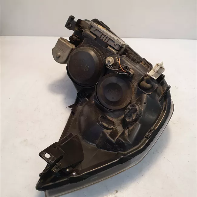 Proiettore sinistro xenon