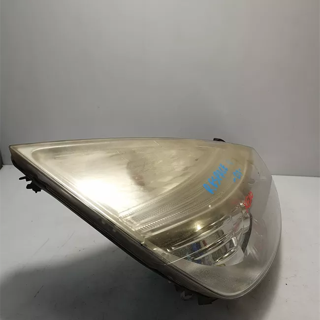 Proiettore destro Xenon