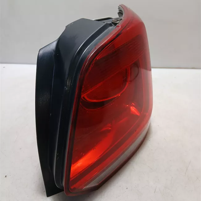 Fanale posteriore destro AL