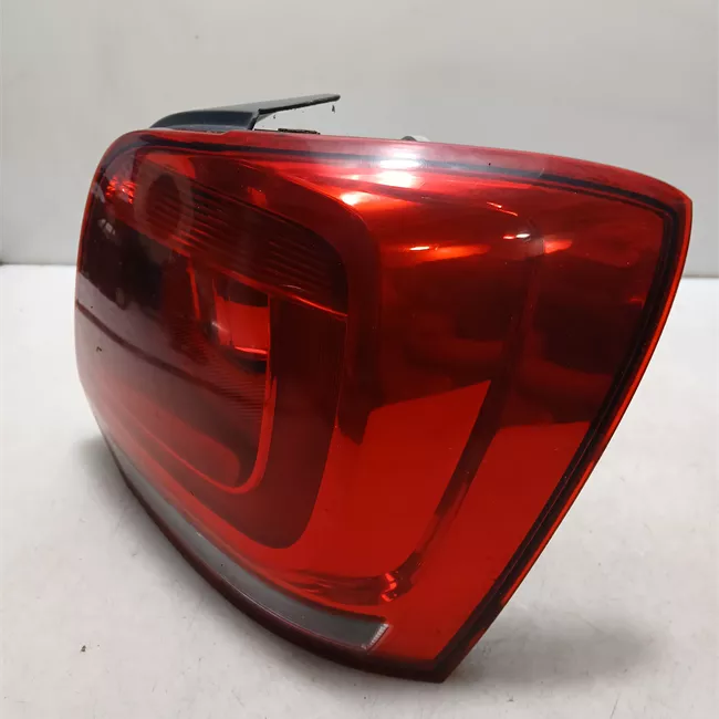 Fanale posteriore destro AL