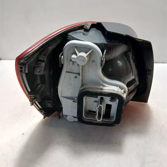 Fanale posteriore destro AL