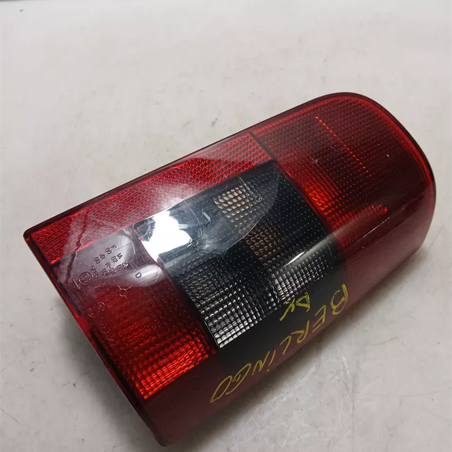 Fanale posteriore destro DAM 10535FV>