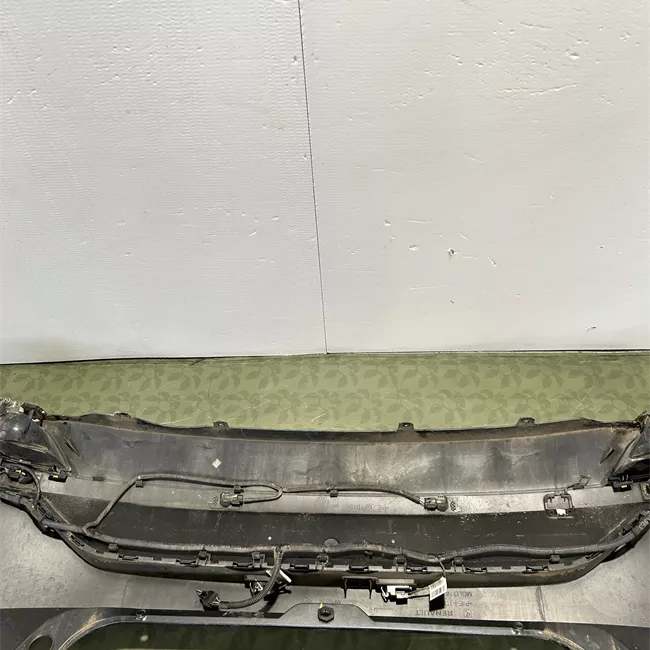 Paraurti posteriore superiore primer