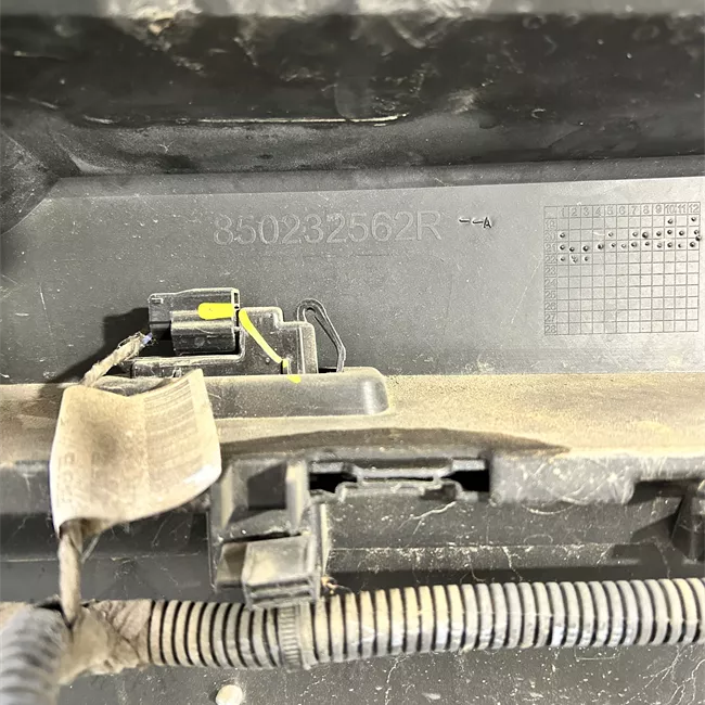 Paraurti posteriore superiore primer