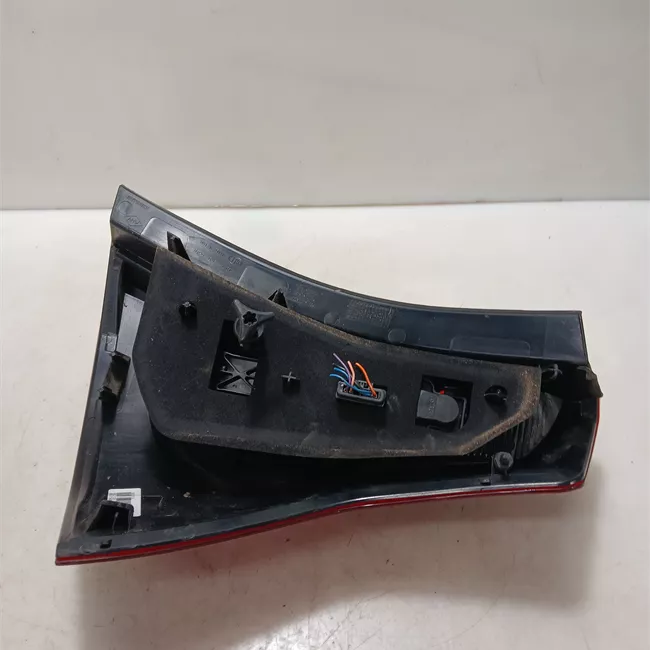 Fanale posteriore sinistro