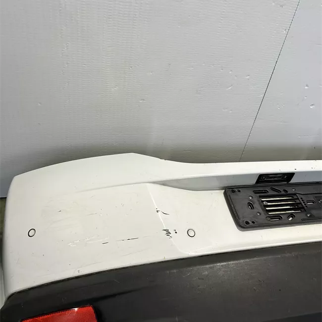 Paraurti posteriore superiore con sensore parcheggio