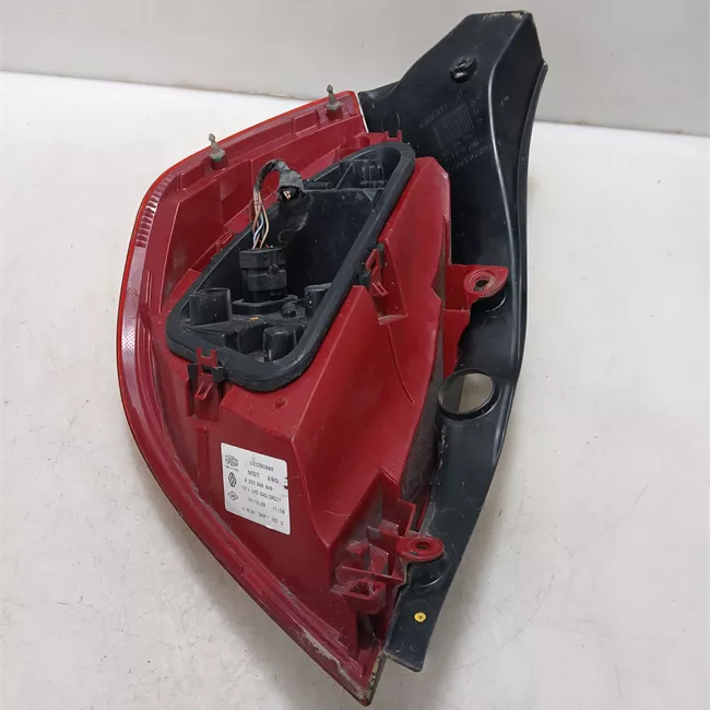 Fanale posteriore destro