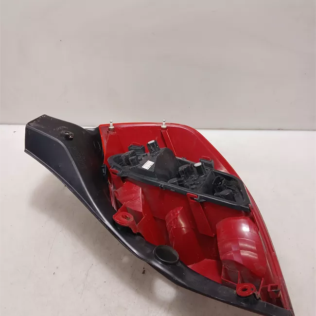 Fanale posteriore sinistro