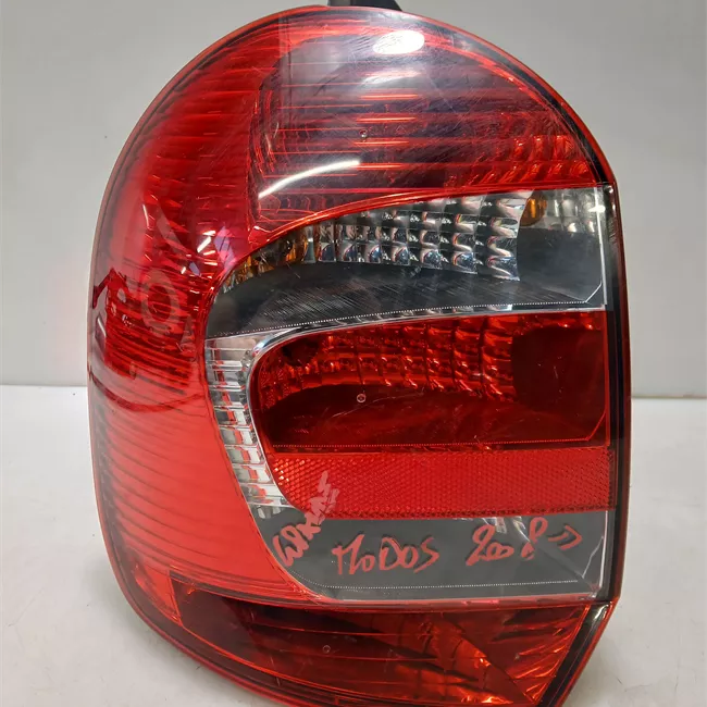 Fanale posteriore sinistro