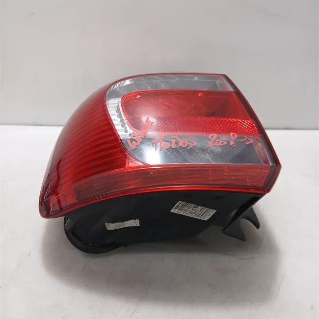 Fanale posteriore sinistro