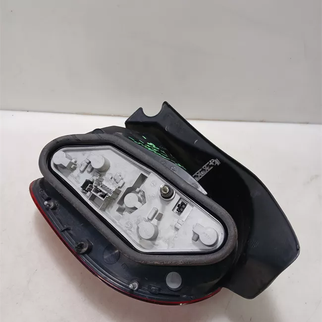 Fanale posteriore sinistro