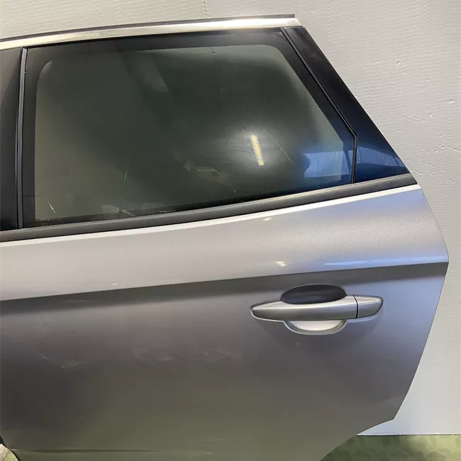 Porta posteriore sinistra