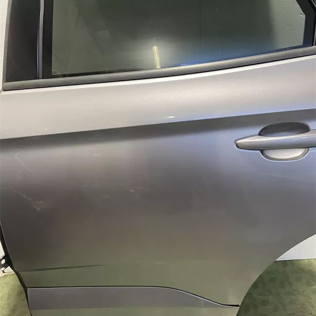 Porta posteriore sinistra