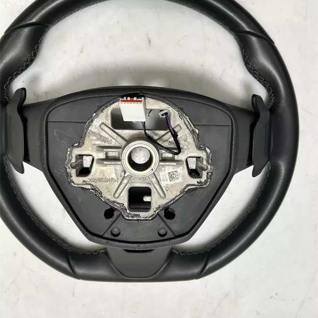 Volante Pelle/cruise control adattivo