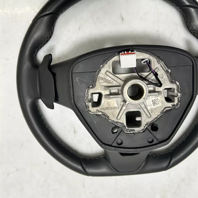 Volante Pelle/cruise control adattivo