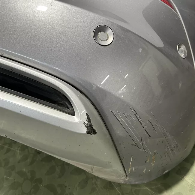 Paraurti posteriore centrale