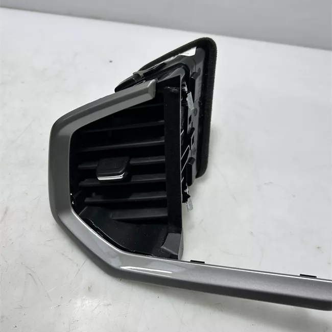 Bocchetta aria laterale cruscotto sinistra