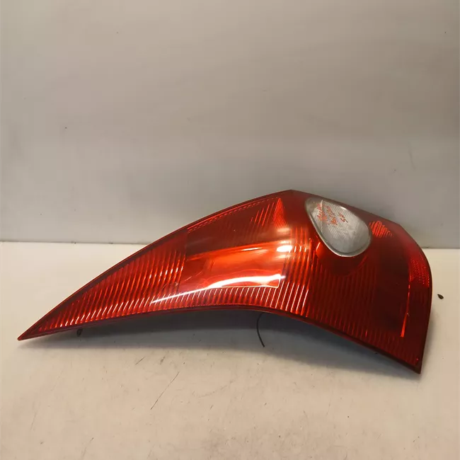 Fanale posteriore sinistro