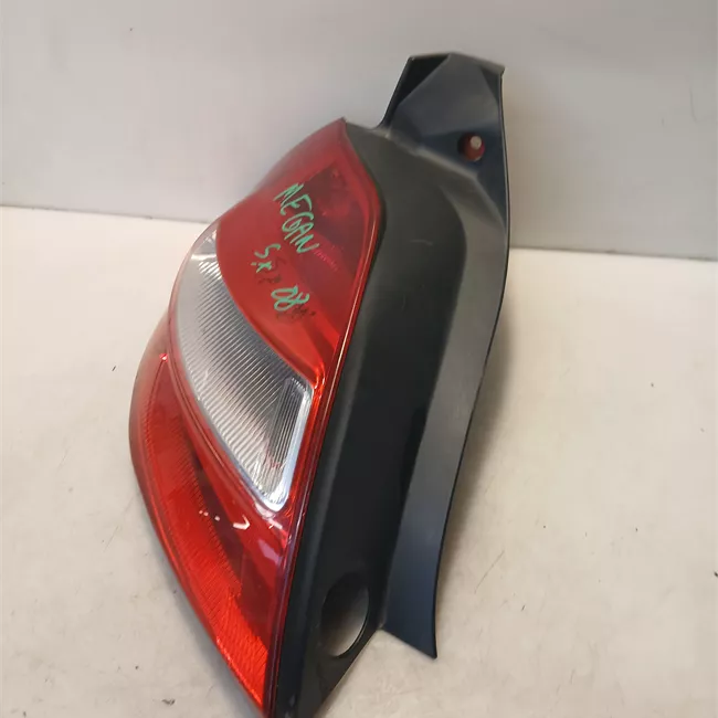 Fanale posteriore sinistro