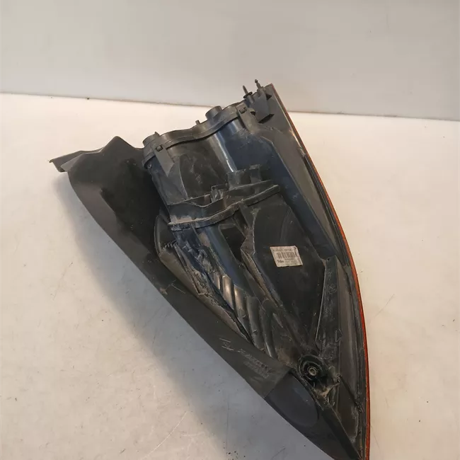 Fanale posteriore sinistro