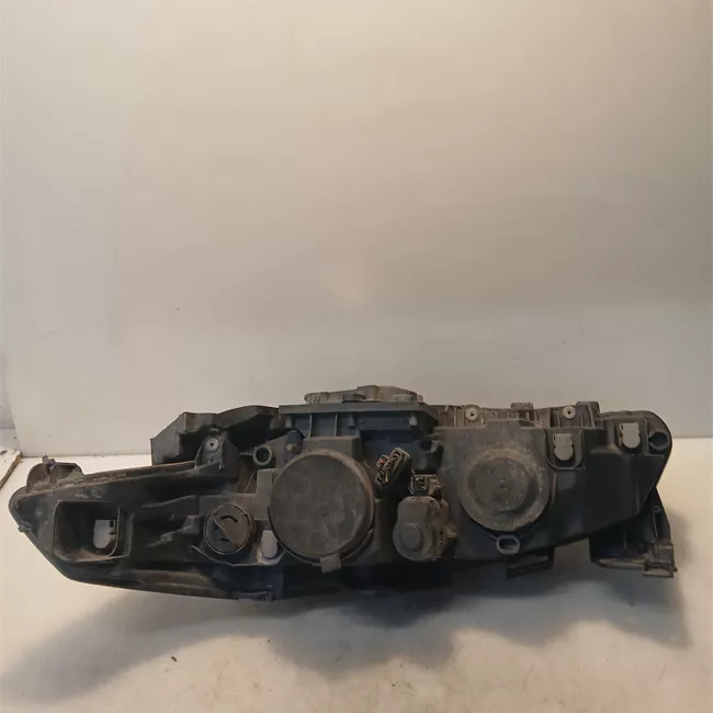 Proiettore destro Xenon