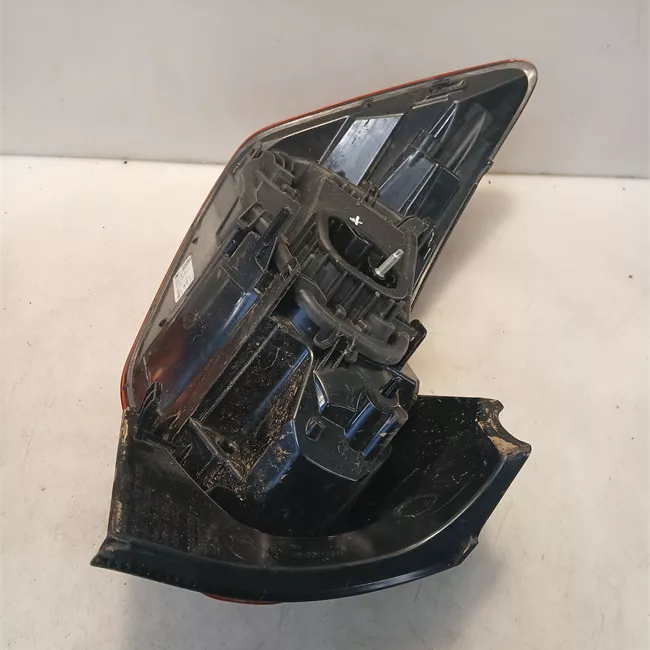 Fanale posteriore destro