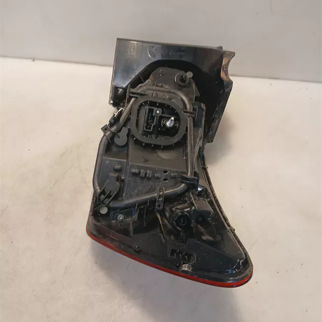 Fanale posteriore sinistro