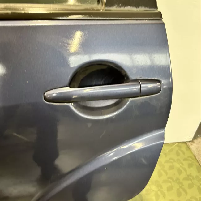 Porta posteriore sinistra