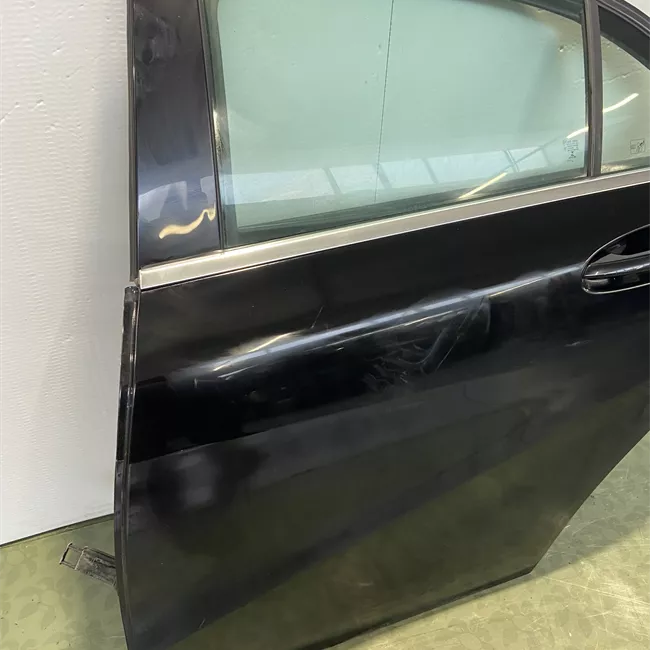 Porta posteriore sinistra