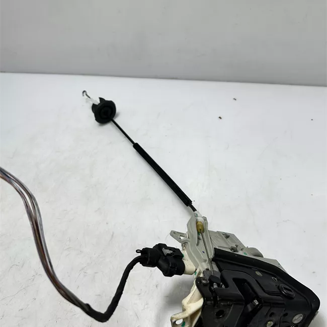 Serratura porta posteriore destra