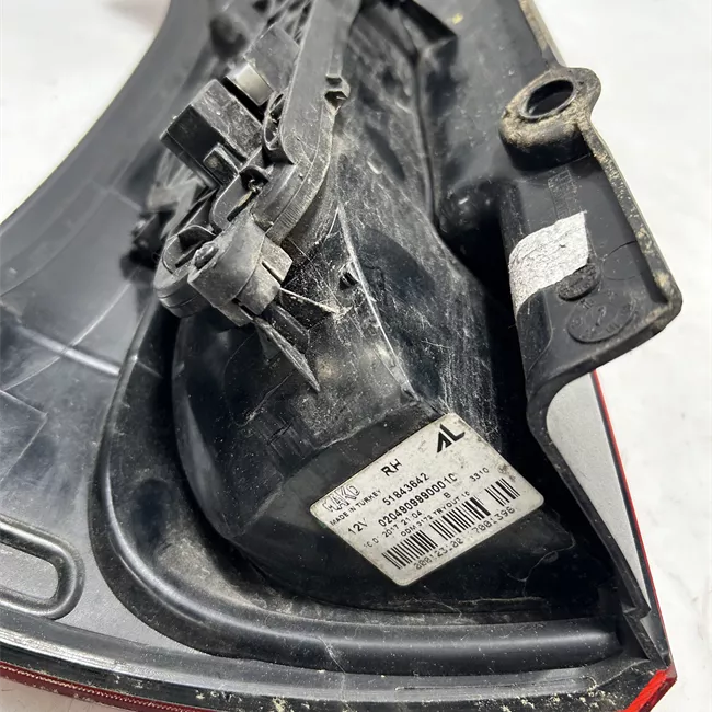 Fanale posteriore destro