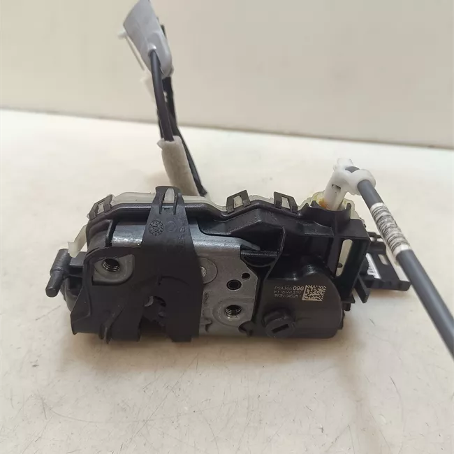 Serratura porta anteriore destra