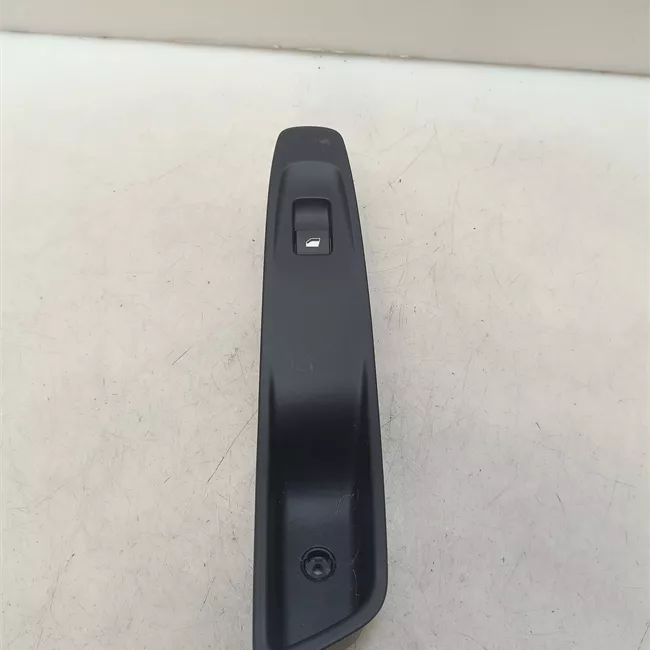 Interruttore alzacristalli porta posteriore destro