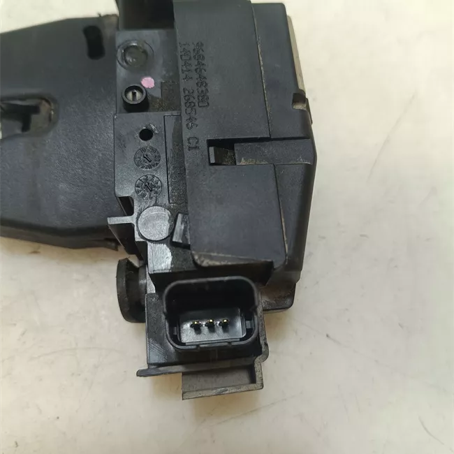 Serratura portello posteriore