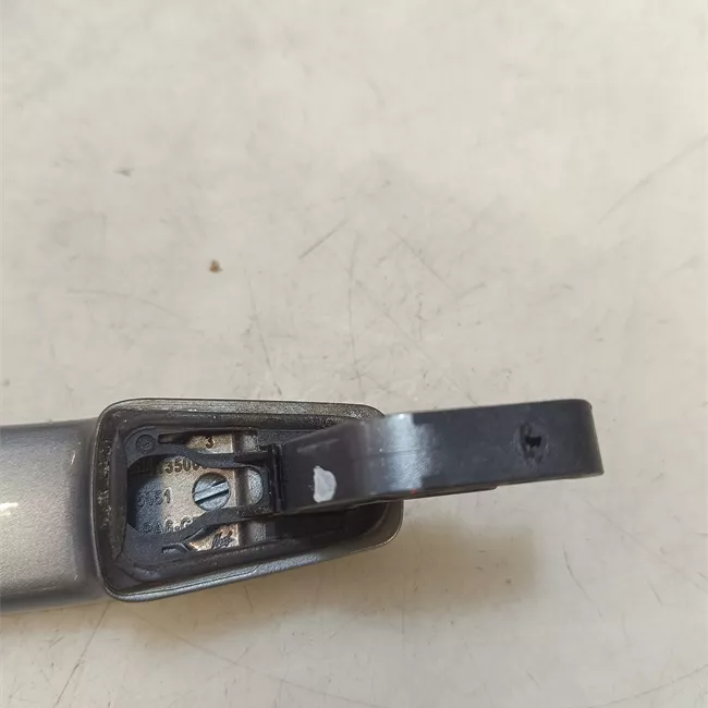 Maniglia porta posteriore destra primer