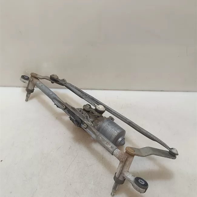 Meccanismo tergiparabrezza con motorino